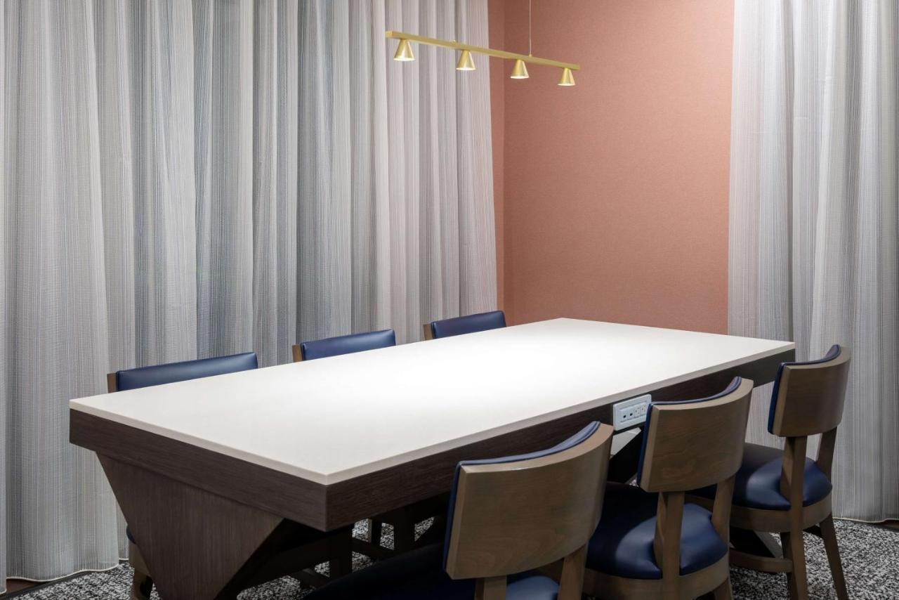 Hampton Inn And Suites Hartford/Farmington Eksteriør bilde
