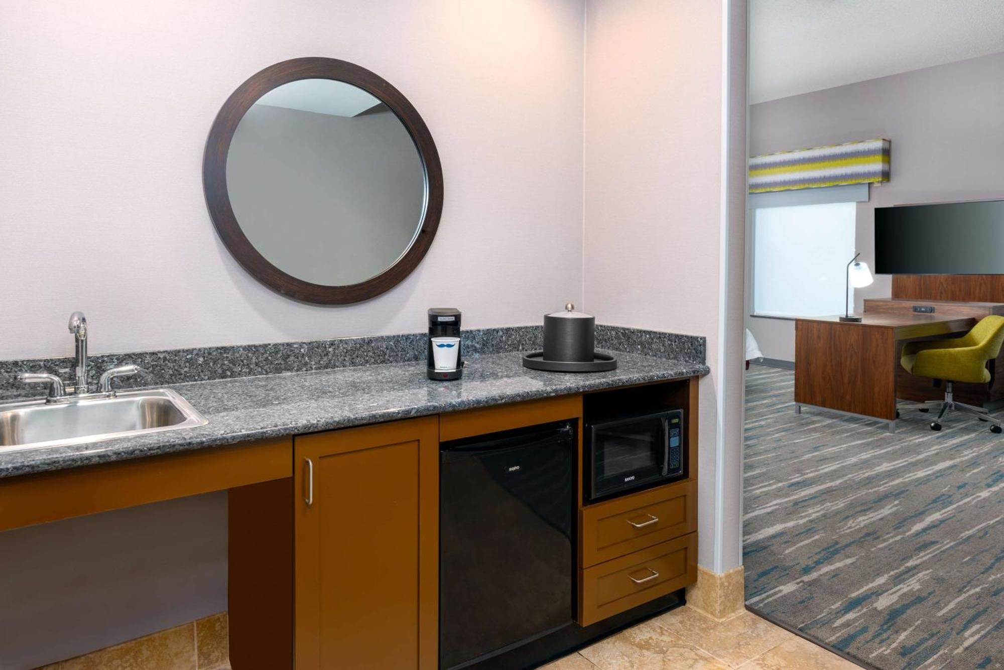 Hampton Inn And Suites Hartford/Farmington Eksteriør bilde