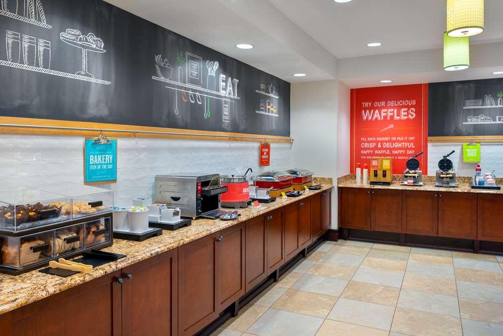 Hampton Inn And Suites Hartford/Farmington Restaurant bilde